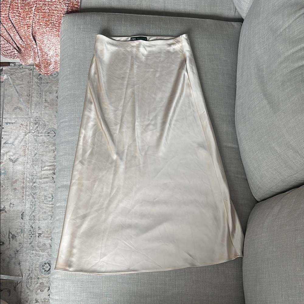 Zara Cream Midi Skirt